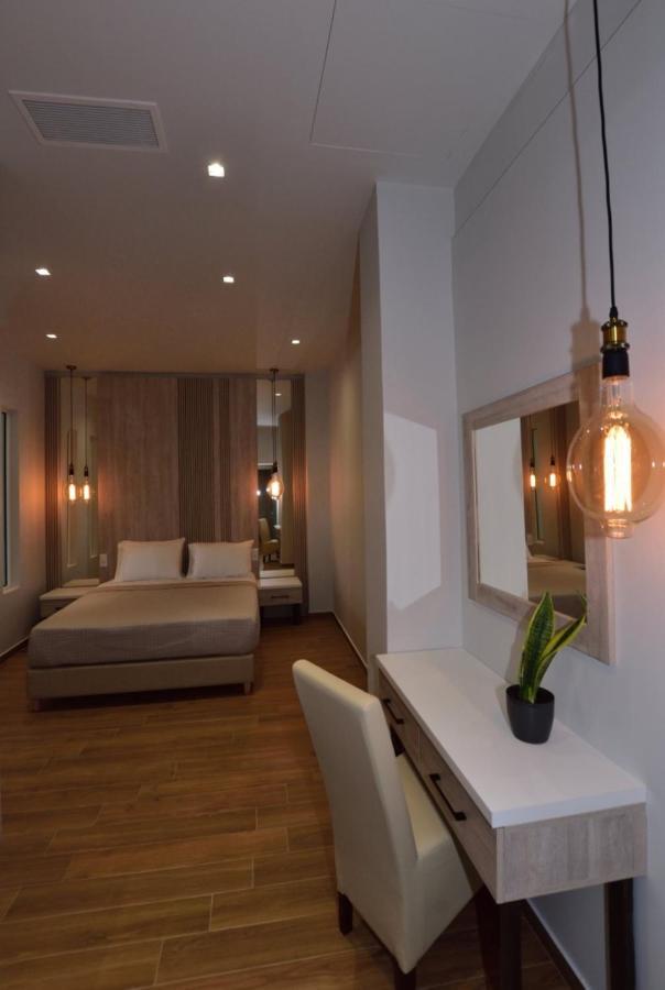 Gonis Grand Luxury Suite パレオコラ エクステリア 写真