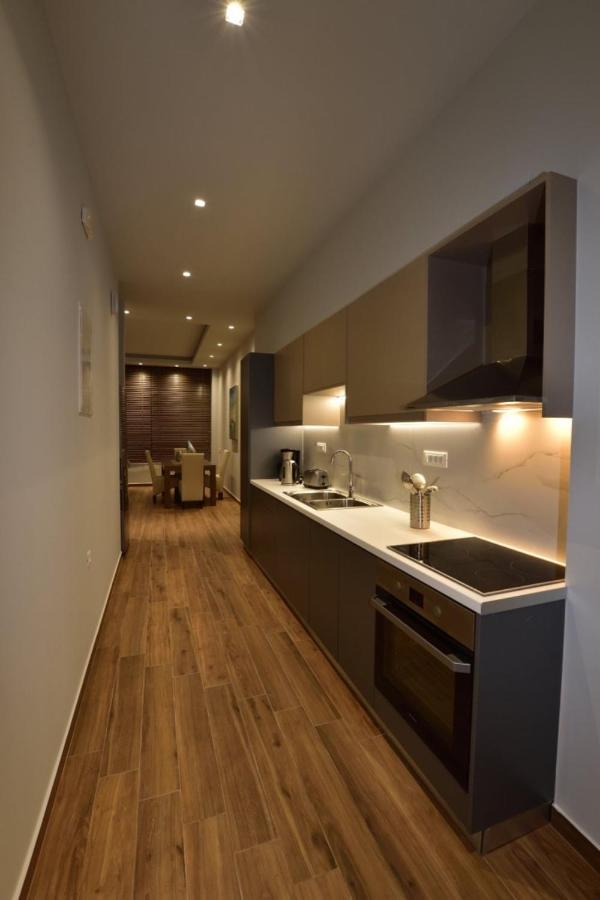 Gonis Grand Luxury Suite パレオコラ エクステリア 写真